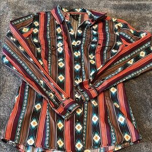 Women’s wrangler retro pearl snap button up